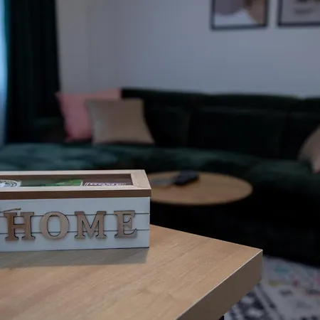 Apartman Feel@home *