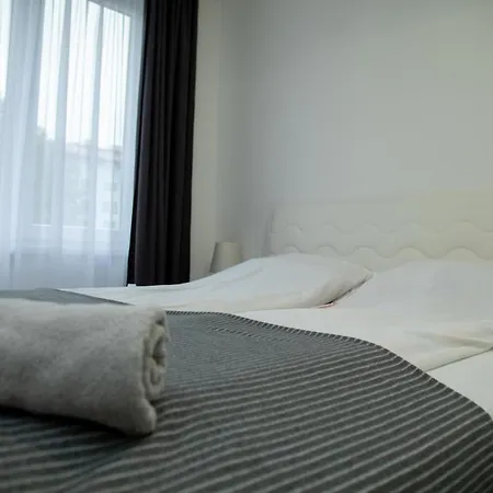 Feel@home Apartman